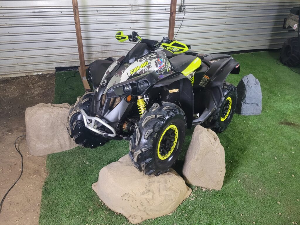 2015 CAN AM RENEGADE XXC 1000 FOR $104 BW!