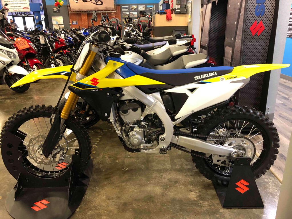 2023 SUZUKI RM-Z 250 FOR $72 BW!