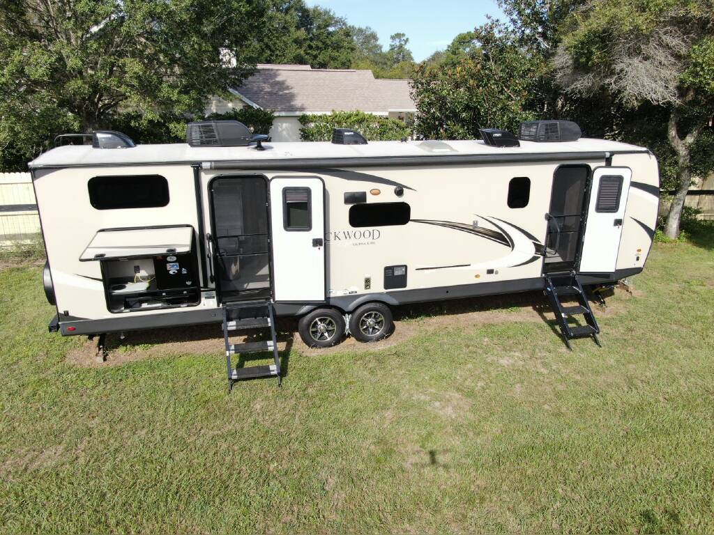 2020 FOREST RIVER ROCKWOOD ULTRA LIGHT 2911BS FOR $276 BW!