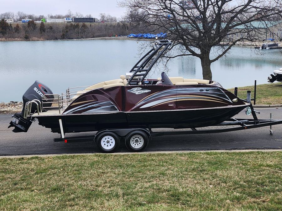 2020 CARAVELLE RAZOR 219 UR FOR $204 BW!