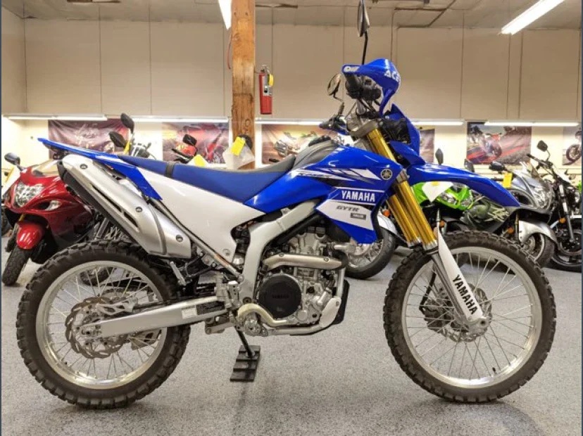 2017 YAMAHA WR 250R FOR $72 BW!