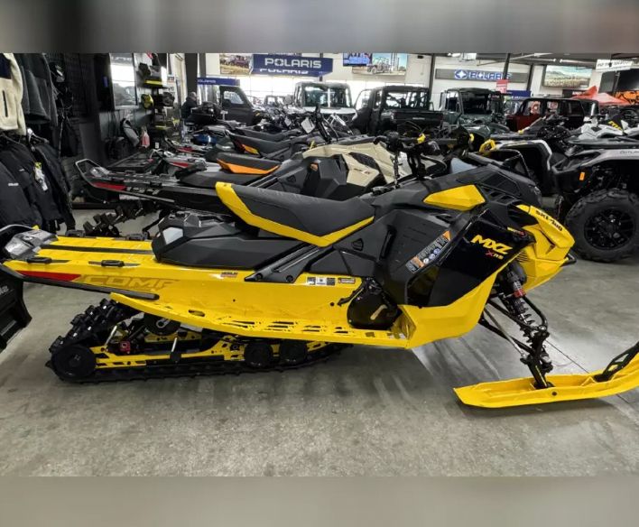 2025 SKI-DOO MXZ X RS W COMPETITION PACKAGE 850 E TEC TURBO R SHOT FOR $120 BW!
